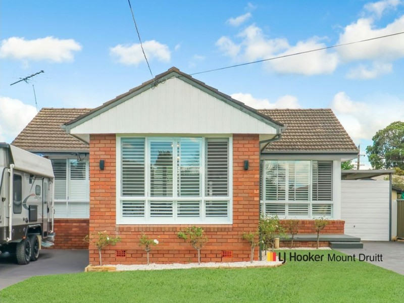6 Oak St, North St Marys NSW 2760