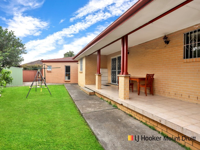 3 & 3a Chive Place, Quakers Hill NSW 2763