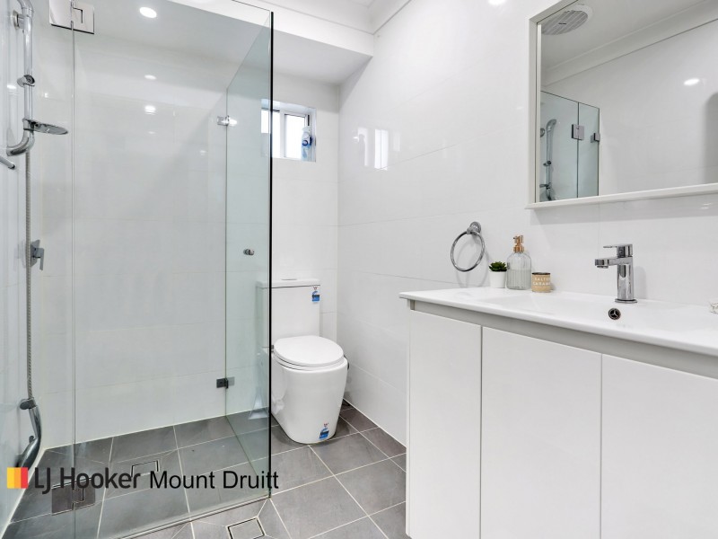 61 Barnard Crescent, Oakhurst NSW 2761
