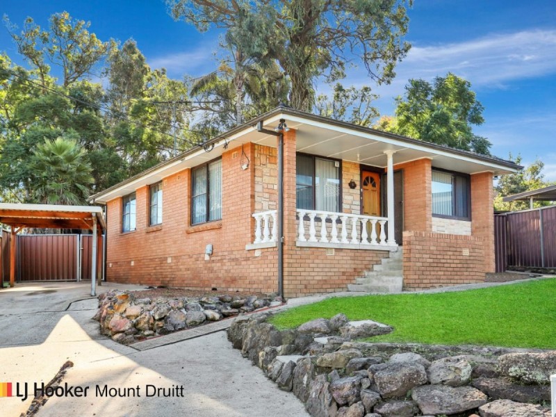 6 Petrel Place, Tregear NSW 2770