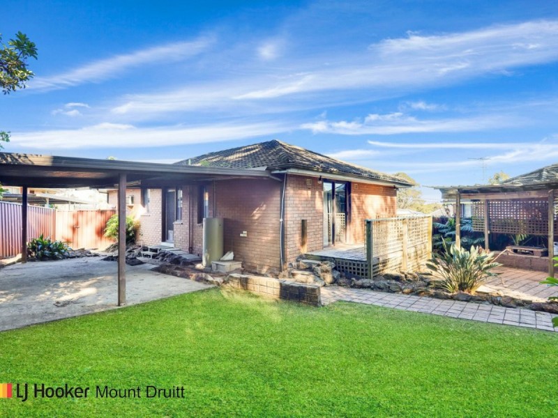 6 Petrel Place, Tregear NSW 2770