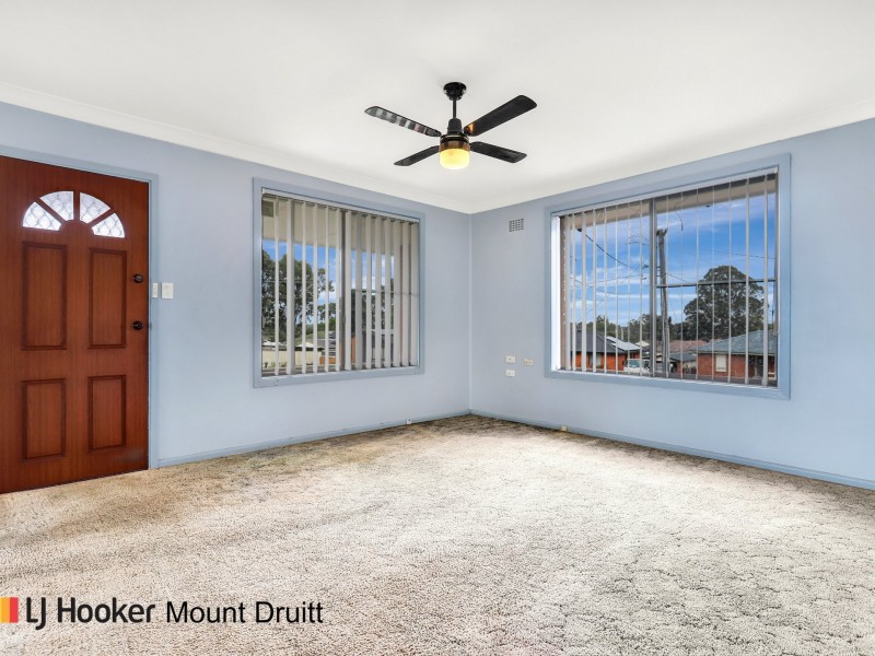 6 Petrel Place, Tregear NSW 2770