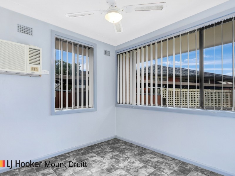 6 Petrel Place, Tregear NSW 2770