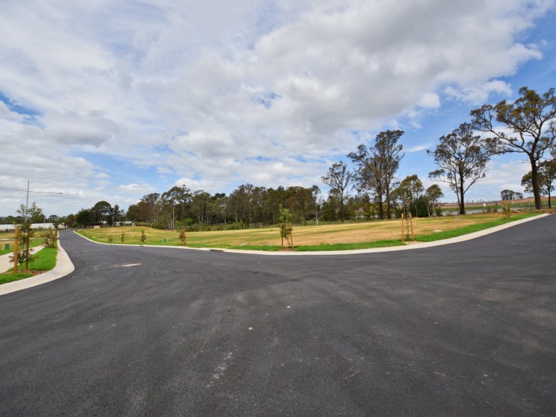 58-60 Rita Street, Thirlmere NSW 2572