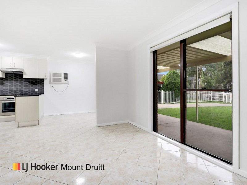 6 Kenyon Crescent, Doonside NSW 2767