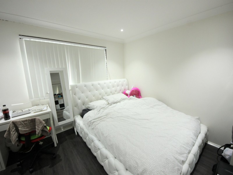 33 Dryden Avenue, Oakhurst NSW 2761