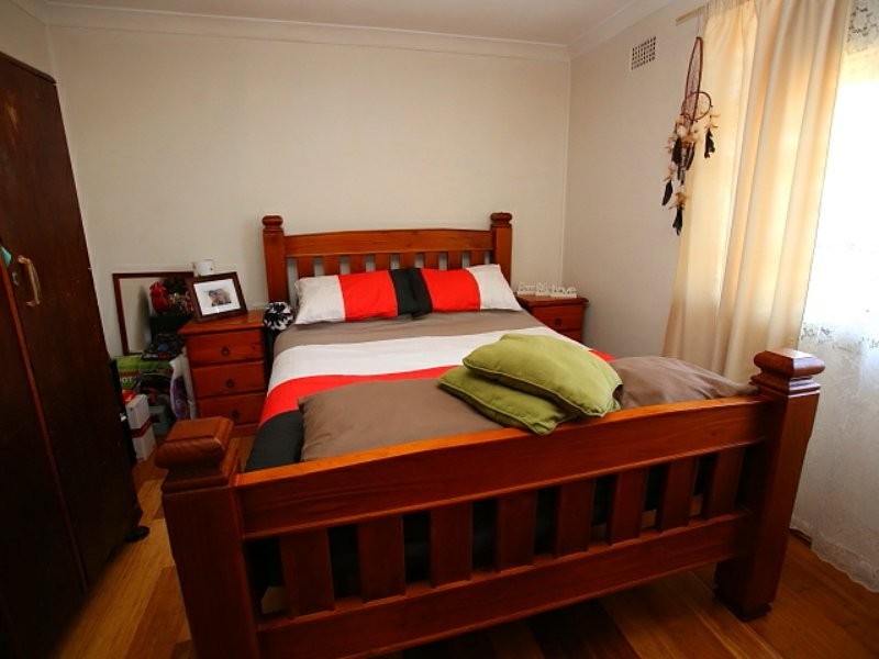 10 Tairora Street, Whalan NSW 2770