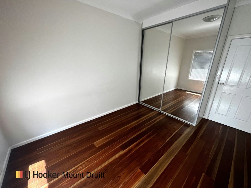 64 Canberra St, Oxley Park NSW 2760