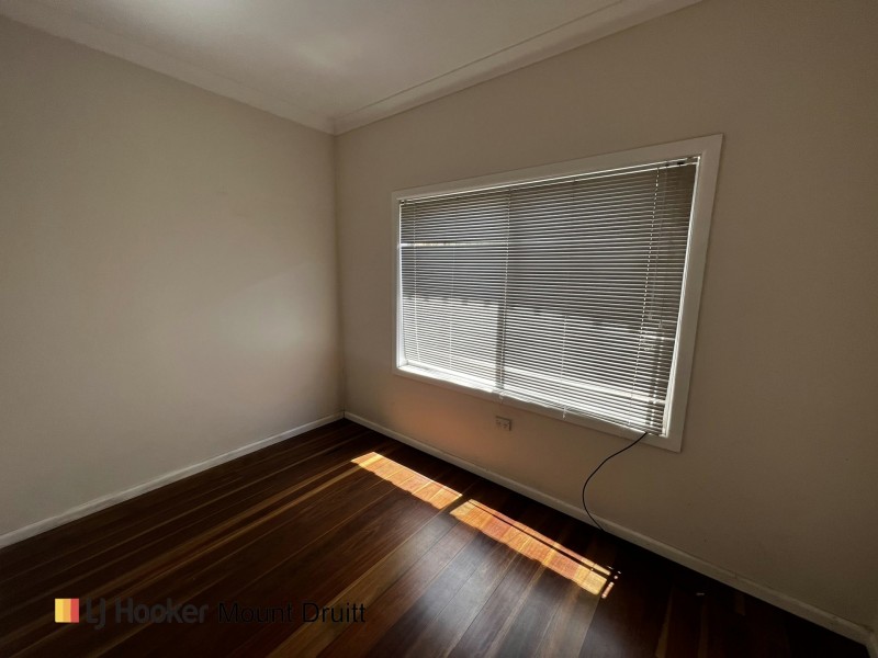 64 Canberra St, Oxley Park NSW 2760