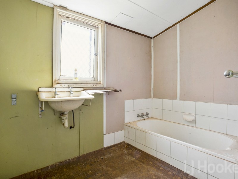 65 Sholl Street, Roebourne WA 6718