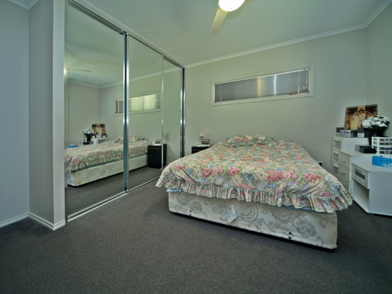 4 Yirrawari Street, Baynton WA 6714