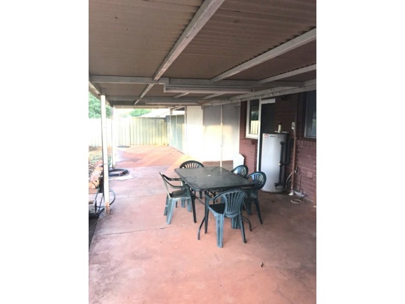 99 Oleander Street, Tom Price WA 6751