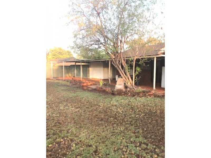 99 Oleander Street, Tom Price WA 6751