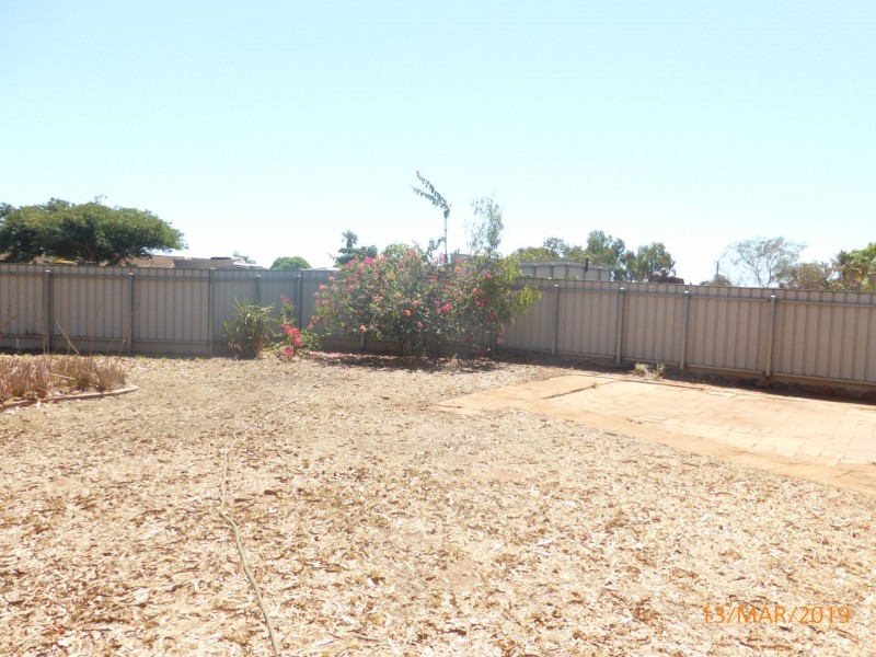 2B Pinderi Crescent, Dampier WA 6713