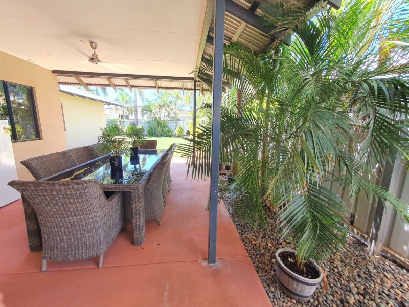 18 Ridge Elbow, Nickol WA 6714