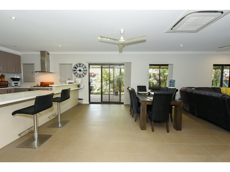 12 Wallaby Street, Baynton WA 6714