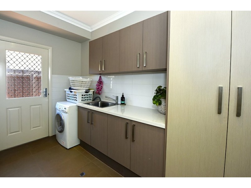 12 Wallaby Street, Baynton WA 6714