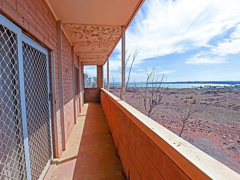 105 Hill Road, Dampier WA 6713