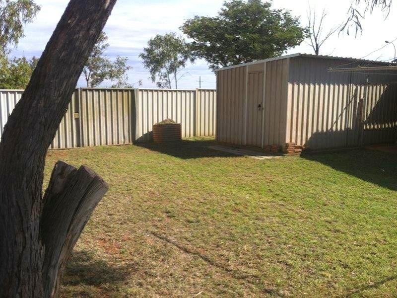 2/64 Nickol Avenue, Paraburdoo WA 6754