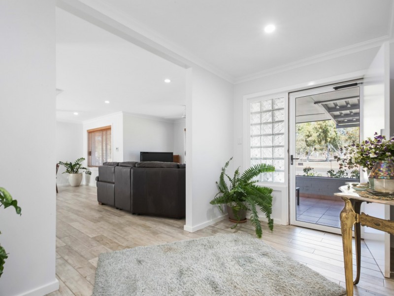 1 Shakespeare Street, Bulgarra WA 6714