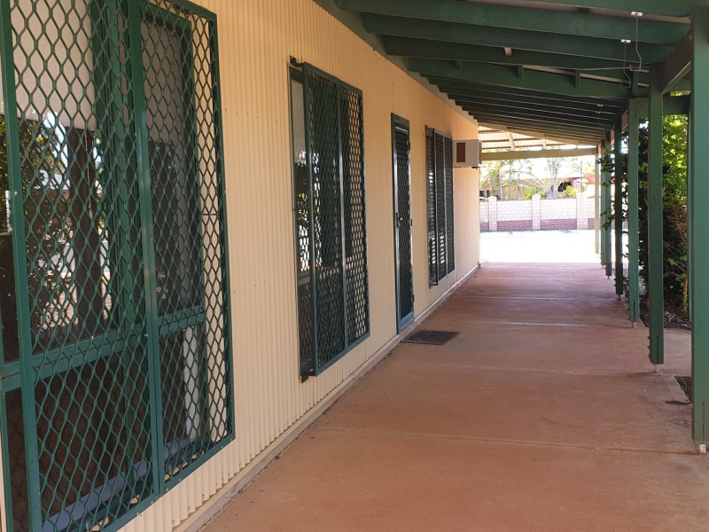 2 Mcwhirter Way, Baynton WA 6714