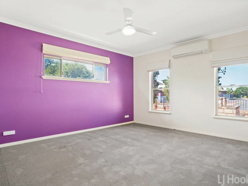 10 Brolga Meander, Nickol WA 6714