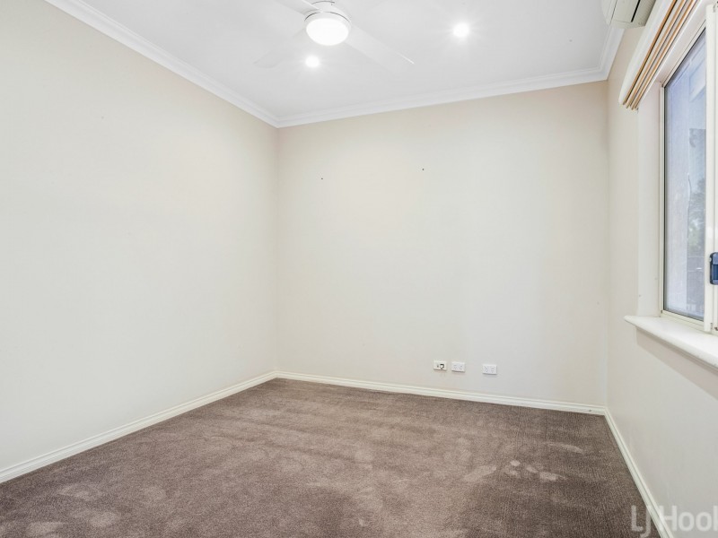 10 Brolga Meander, Nickol WA 6714