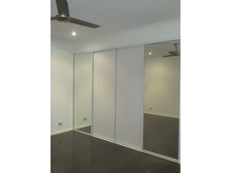 17 Yirrawari Street, Baynton WA 6714