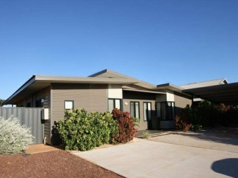 22 Yirrawari Street, Baynton WA 6714