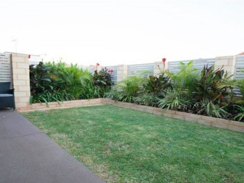 13 Nyumari Street, Baynton WA 6714