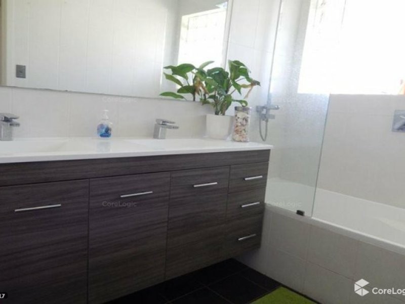 3 Yannarie Crescent, Dampier WA 6713