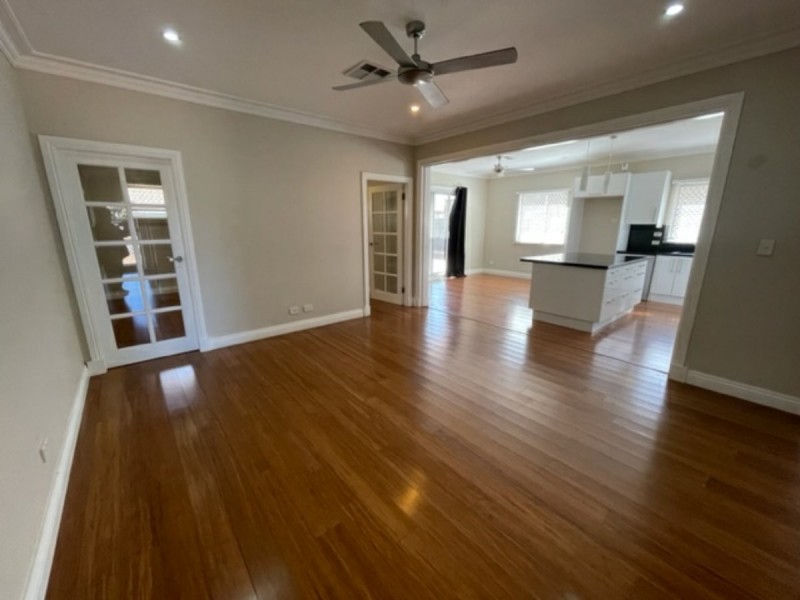 4 Nyamina Road, Baynton WA 6714