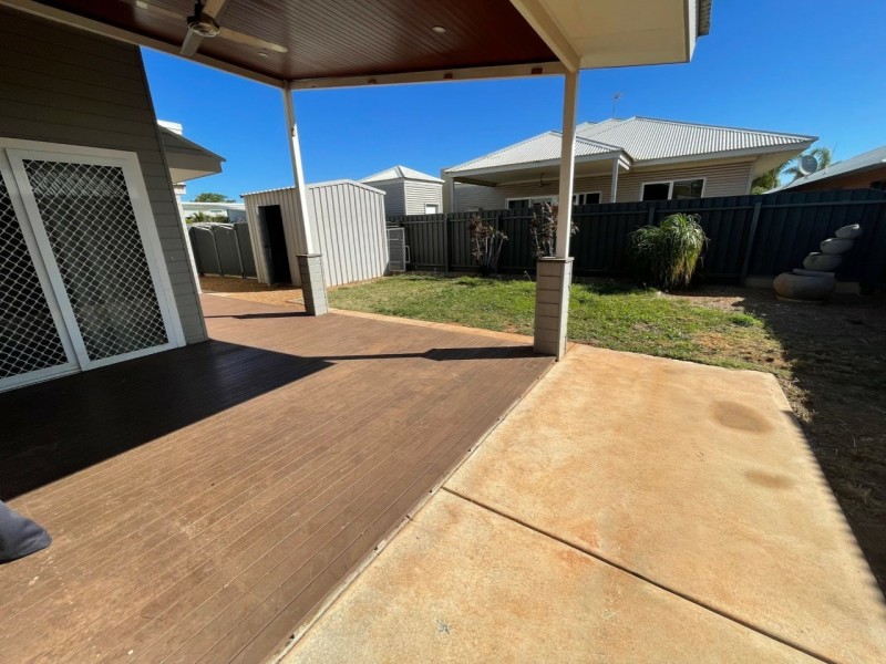 4 Nyamina Road, Baynton WA 6714