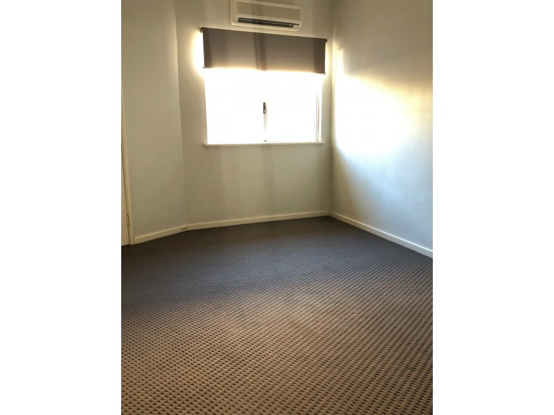 4 Hazell court, Nickol WA 6714