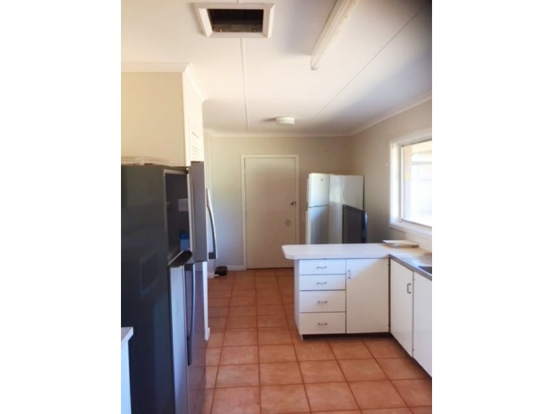 227 Exmouth Avenue, Paraburdoo WA 6754