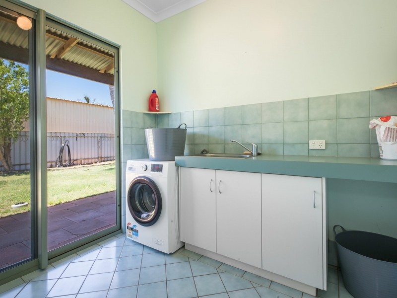 24 Bruce Way, Point Samson WA 6720