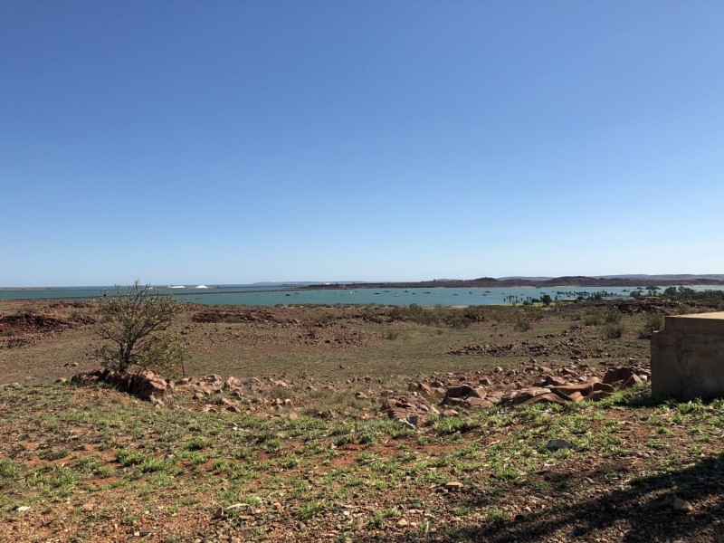 2/105 Hill Road, Dampier WA 6713