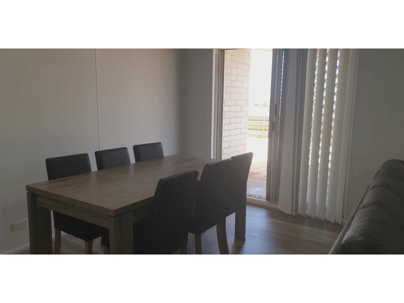 2/105 Hill Road, Dampier WA 6713