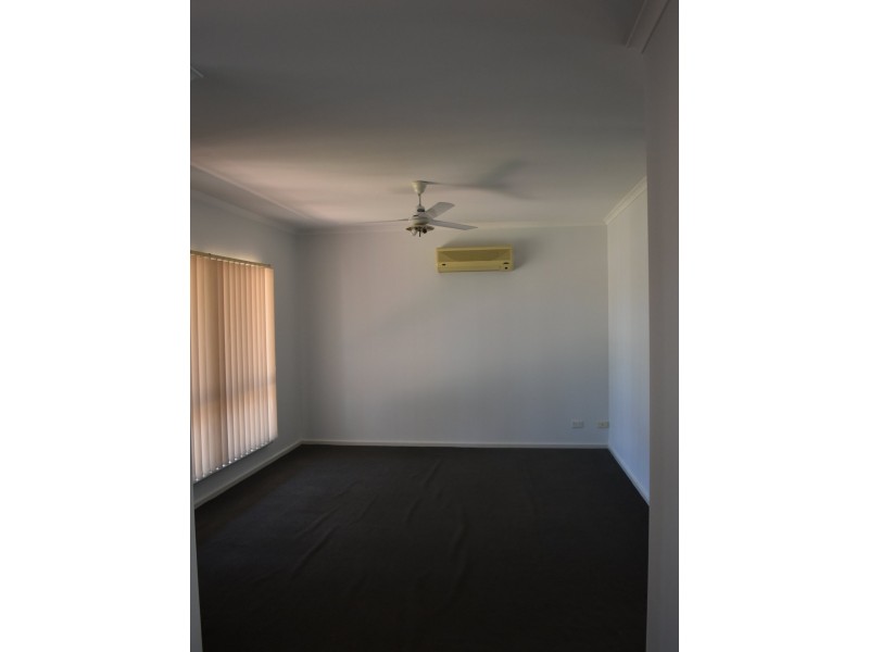 2 Mirfin Way, Pegs Creek WA 6714