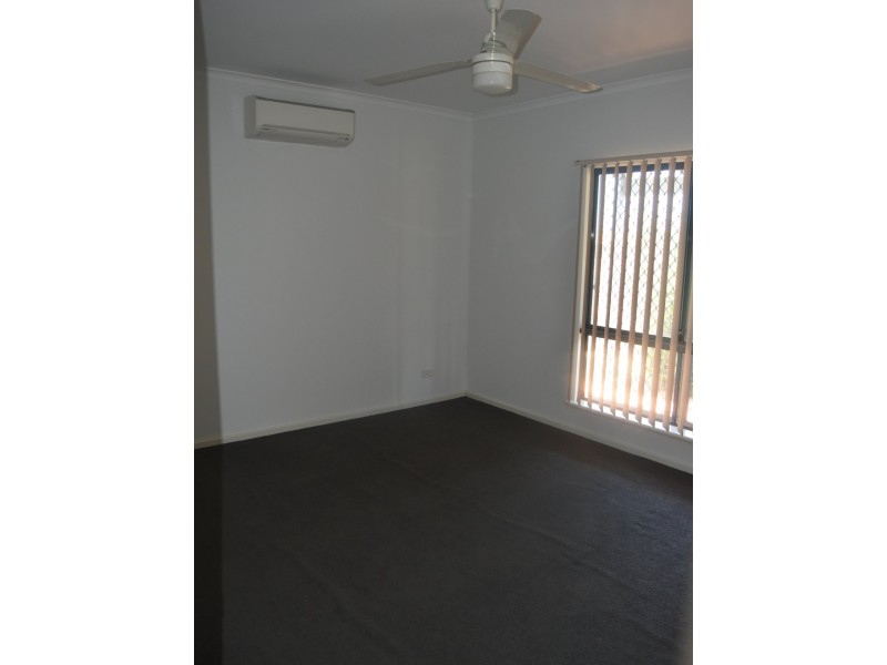 2 Mirfin Way, Pegs Creek WA 6714