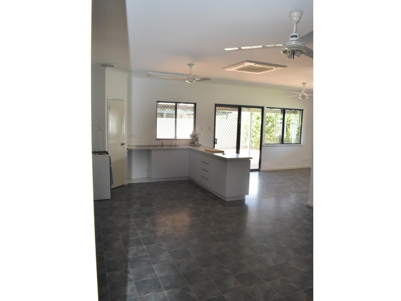 2 Mirfin Way, Pegs Creek WA 6714