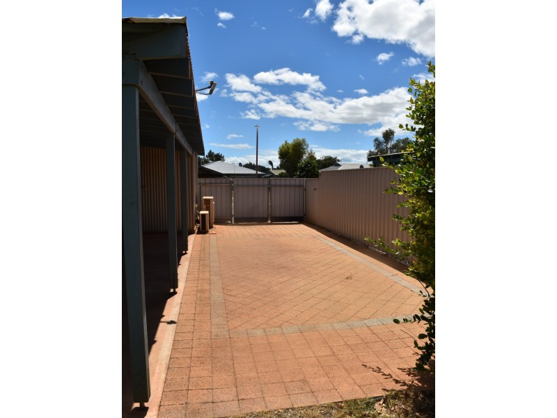 2 Mirfin Way, Pegs Creek WA 6714