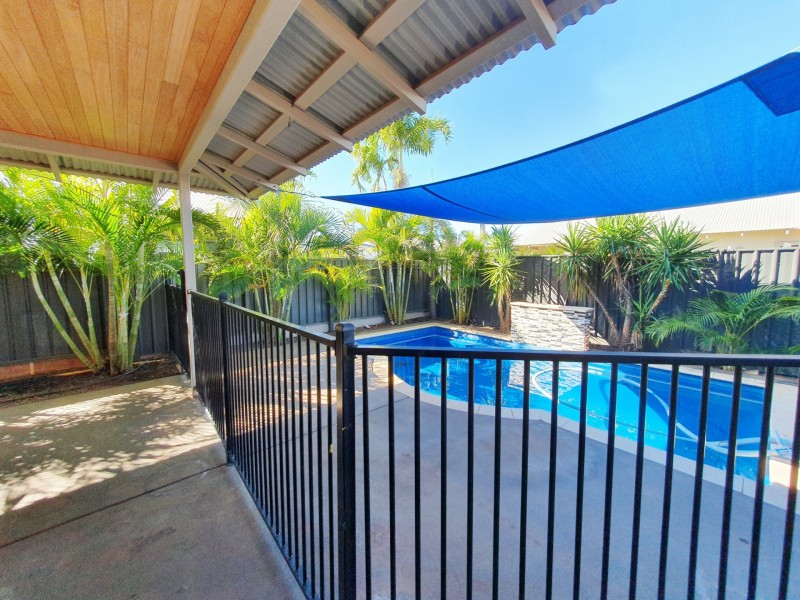 15 Ganbarr Street, Baynton WA 6714