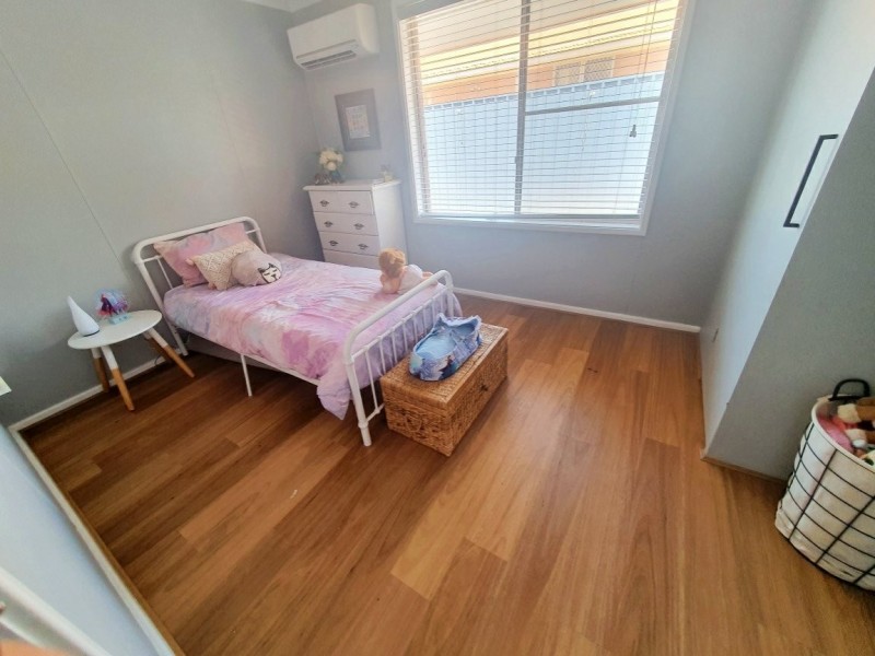 3 Warburton Cres, Dampier WA 6713