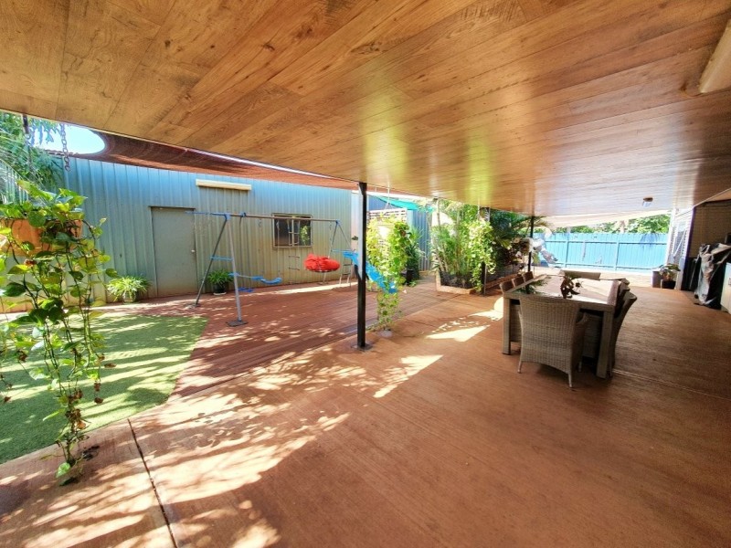 3 Warburton Cres, Dampier WA 6713