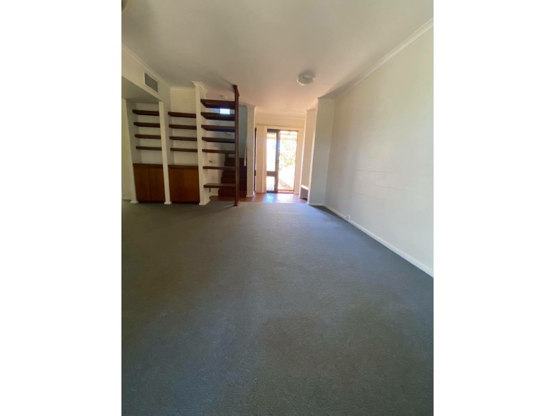 Unit 7/28 Strickland Drive, Millars Well WA 6714