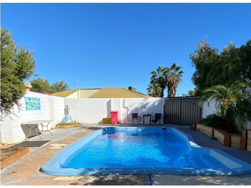 Unit 7/28 Strickland Drive, Millars Well WA 6714