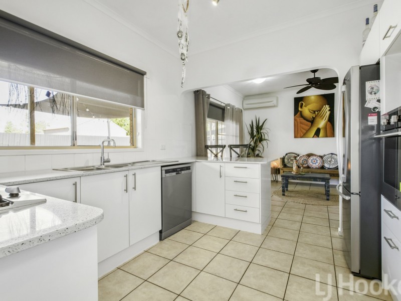 10 Davey Court, Nickol WA 6714