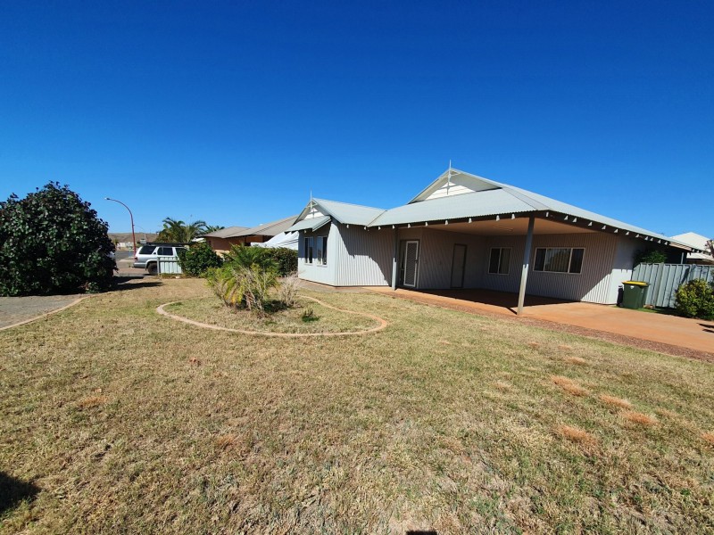 16 Bowerbird Drive, Nickol WA 6714