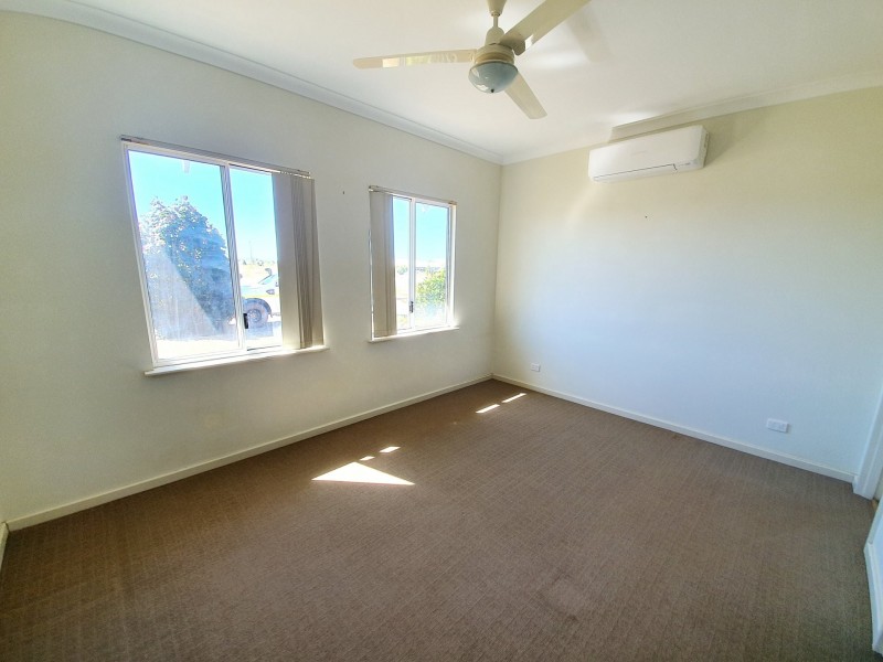 16 Bowerbird Drive, Nickol WA 6714